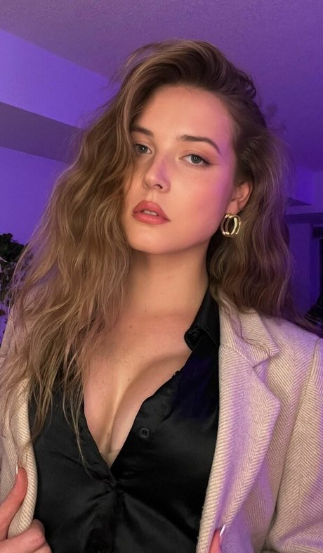 Maya V Henry kunst porno galerien