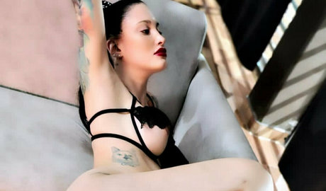 heiße reife onlyfans perfekte top bild