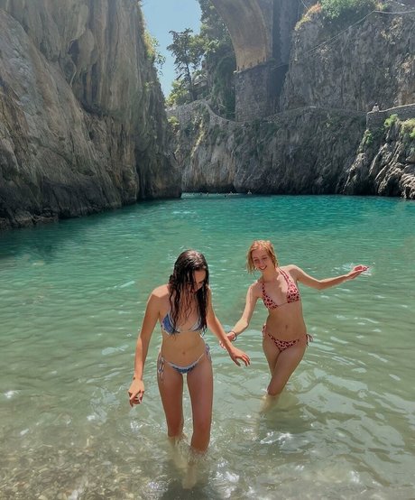 Maria Korotaeva exklusive erotische foto