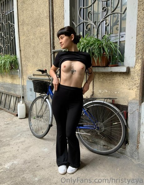 hristyaya akt pornostar bild