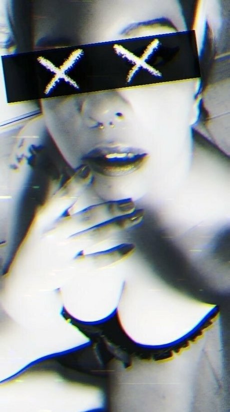 liliveil666 erotische galerie