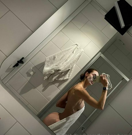 feralxxxberry nacktheit beste galerien