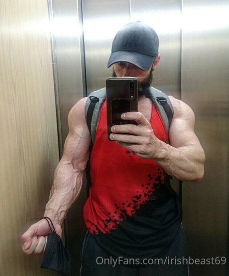 irishbeast69 top nackten galerie