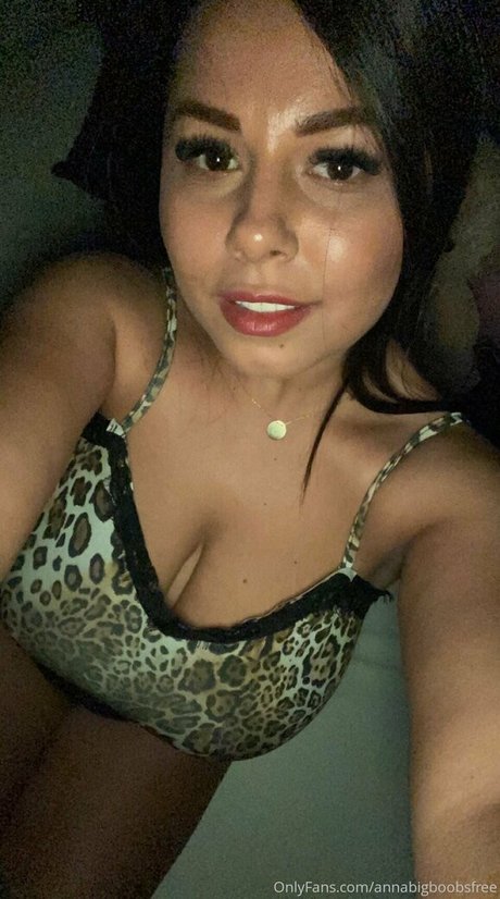 ariamoreu nacktheit freie galerien