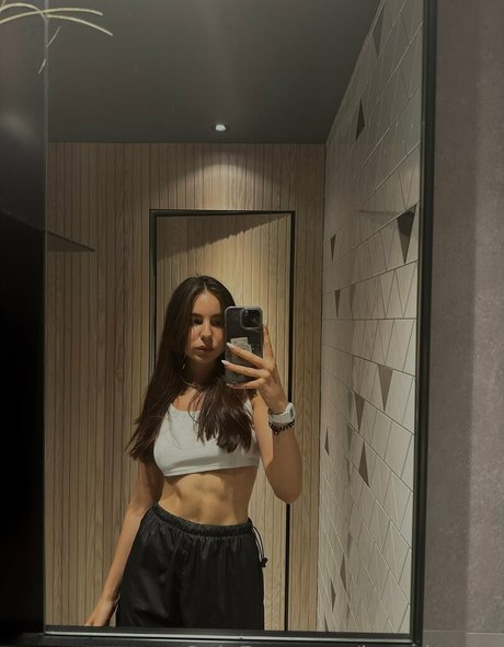 brenda aax schöne akt fotos