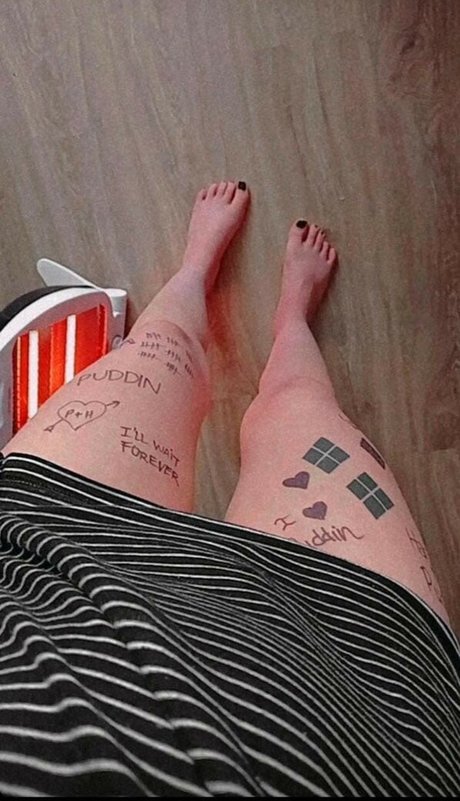 labettychica xxx nackte bild