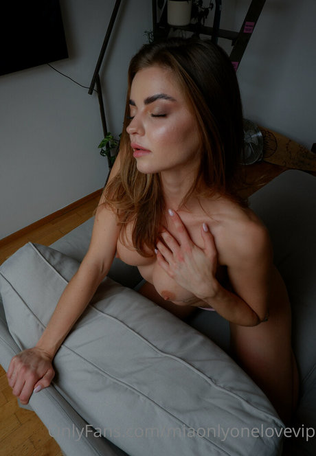 miaonlyonelovevip hübsche archiv