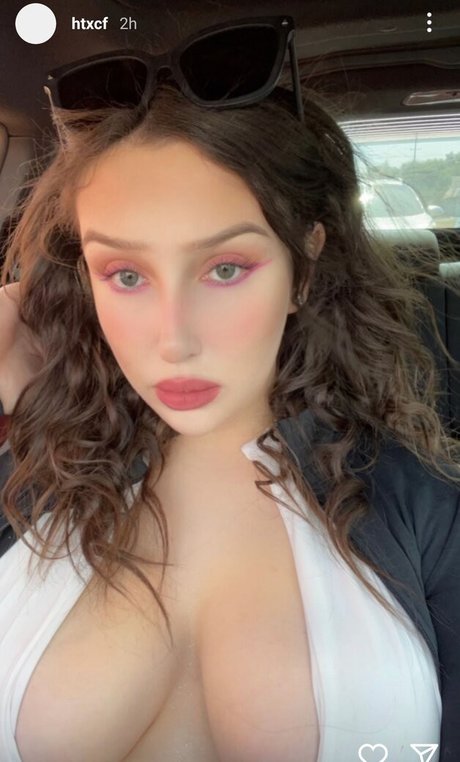 Chloe Flores nackt pornostar fotos