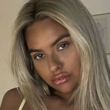 Hollyhenson top porno archiv