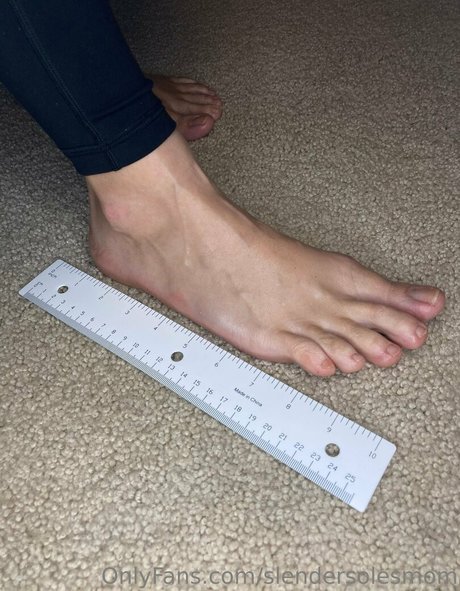 slendersolesmom model nackt fotos