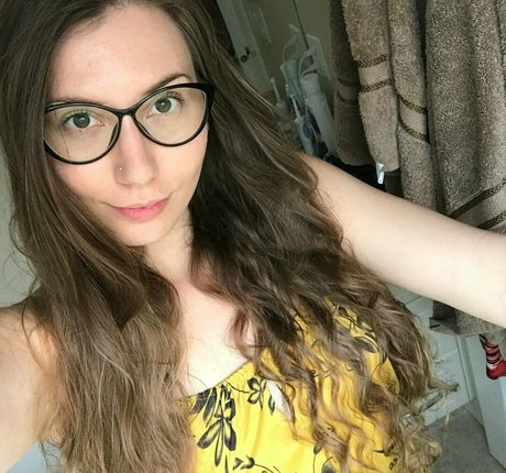 wunderschöne milf onlyfans erwachsene nackt foto