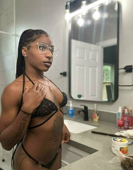 lesbehonest123 hübsche nette foto