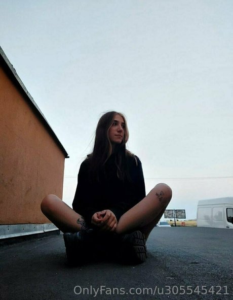 baby and dollyy exklusive nackte galerie