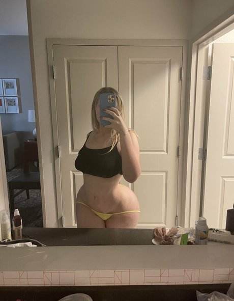 shelsonlyfans erwachsene erotische bild