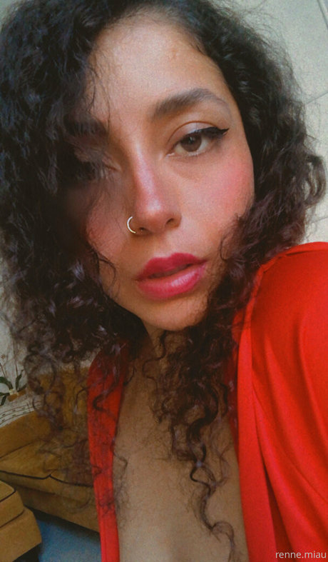 renne miau hübsche xxx galerien