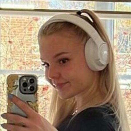 MommyMewtwo nackte archiv