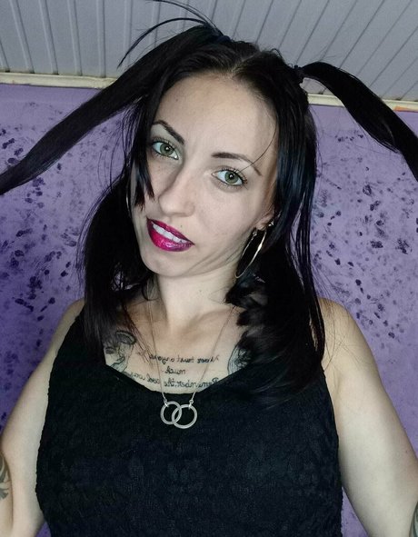 tan onlyfans freie nackt galerien