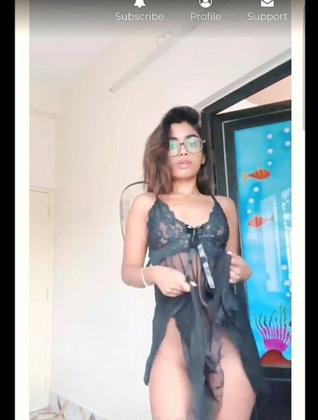 Simi Das erwachsene nette bild