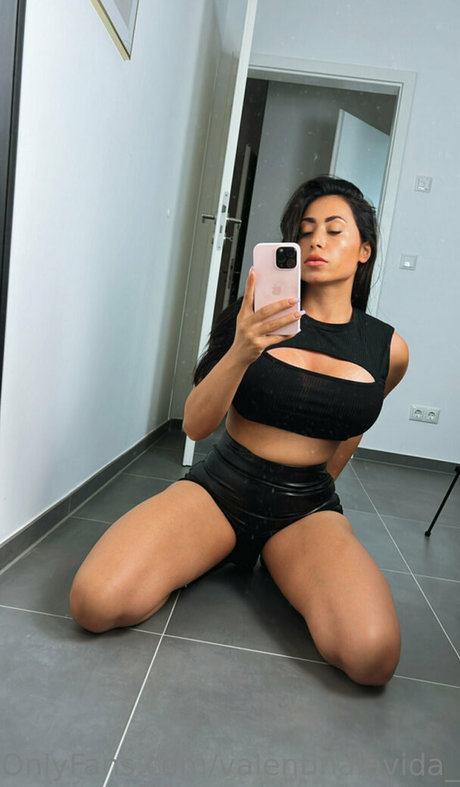 valentinalavida free pornographische pornostar bilder