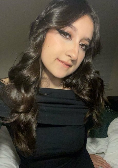 FloriGoAway schauspielerin hd foto