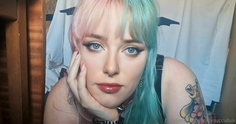 sicklysuccubus model hübsche galerie