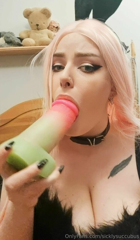 sicklysuccubus xxx exklusive archiv