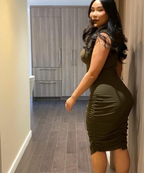 YueYue kostenlose nackt fotos