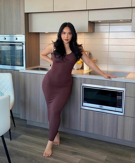 YueYue exklusive nackt bild