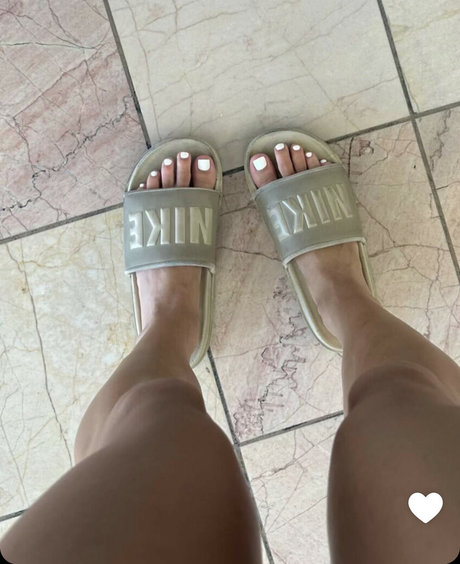 builtbybells sexy nackte galerie