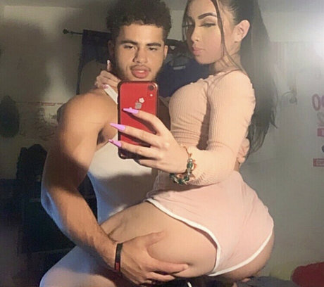 Julianarmah nacktheit schöne foto