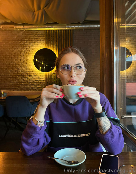 hübsche muschi nur fans hd exklusive fotos