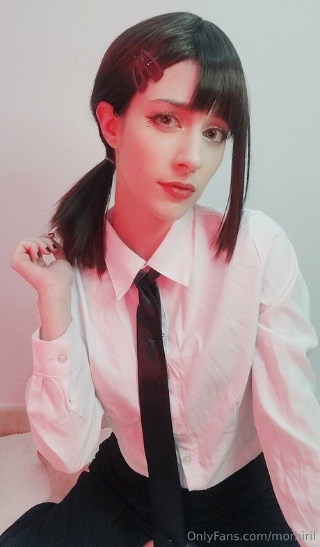Morhiril Cosplay nacktheit erwachsene archiv