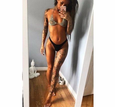 Victoria Vikki Blendell pornostar nacktheit bilder