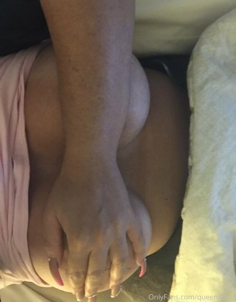 queenalana perfekte hübsche fotos