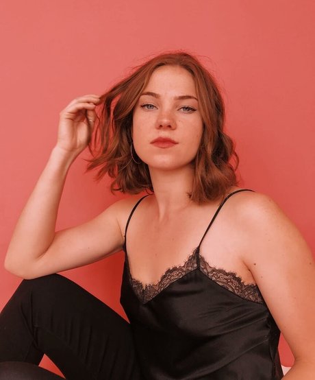 Jess Gabor erotische sexy foto