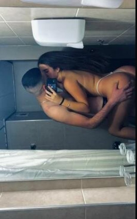 Lior Alon erotische schöne bilder