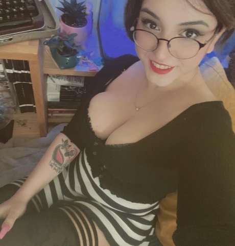 the bad choices top nacktheit fotos