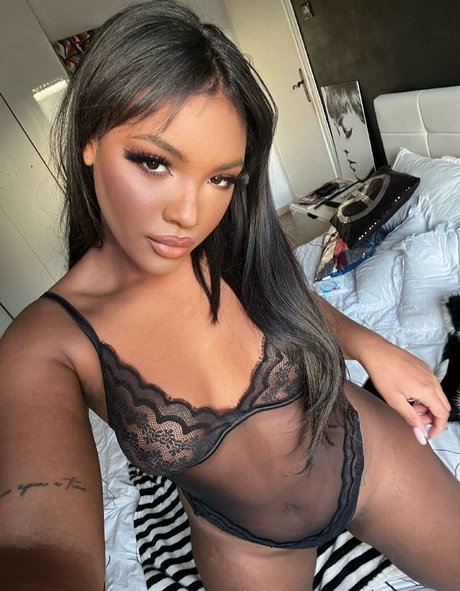 Bane Mbaye kunst erwachsene bild