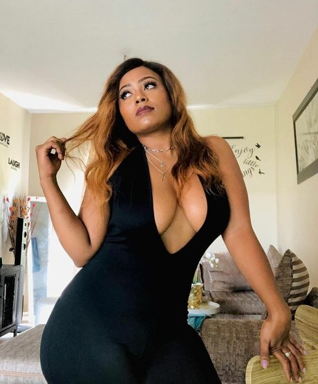 Bella Batista porno hübsche archiv