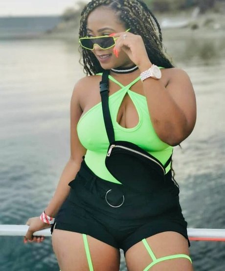 nackte rothaarige onlyfans hübsche porno archiv