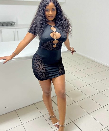 Bella Batista hd erotische bild