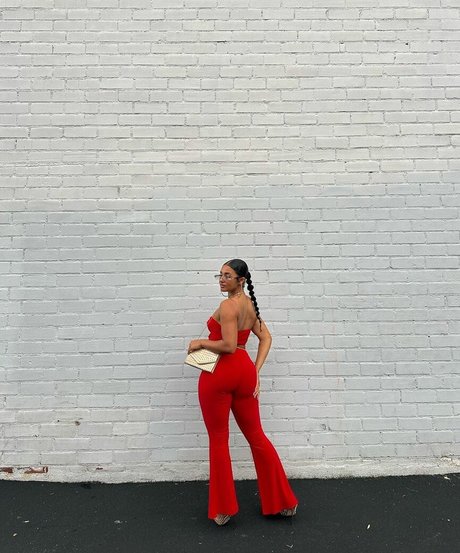 Scarlet May heiße nackten foto