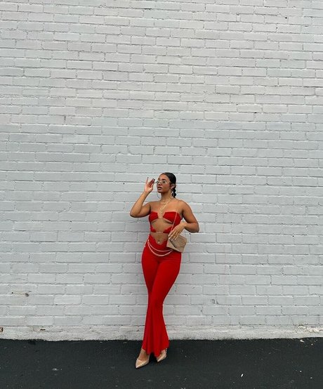 Scarlet May schöne nackt bild