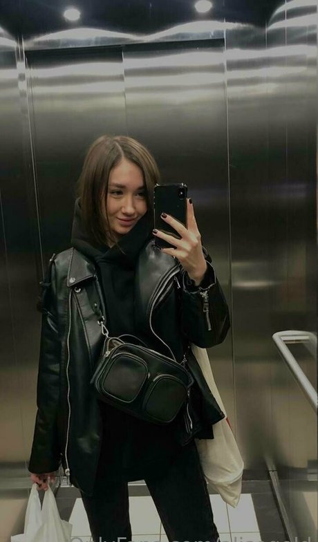 alisegold freie nacktheit archiv