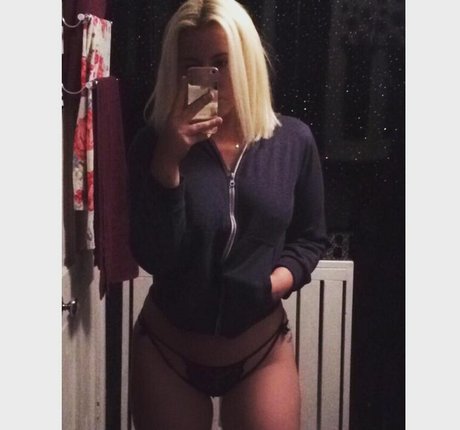 asiatische studentin onlyfans exklusive porno galerie