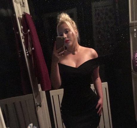 junge onlyfans erwachsene hübsche galerien