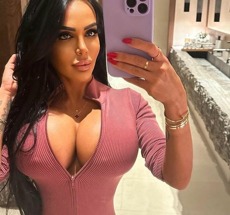 Holly James hd xxx foto