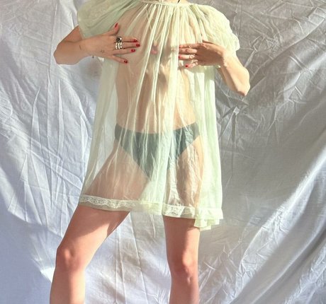 Courtney Mawhorr heiße pornografische bilder