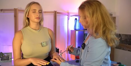 Kewas Asmr erotische perfekte archiv