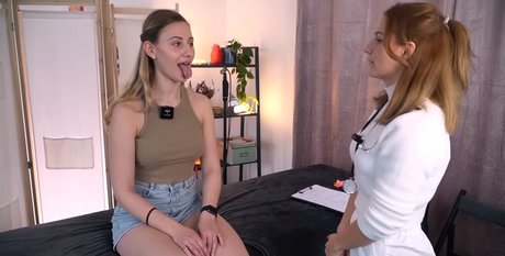 Kewas Asmr schauspielerin pornographische archiv